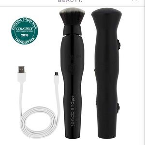 Makeup Forever Sonicblend Pro Makeup Brush - Black